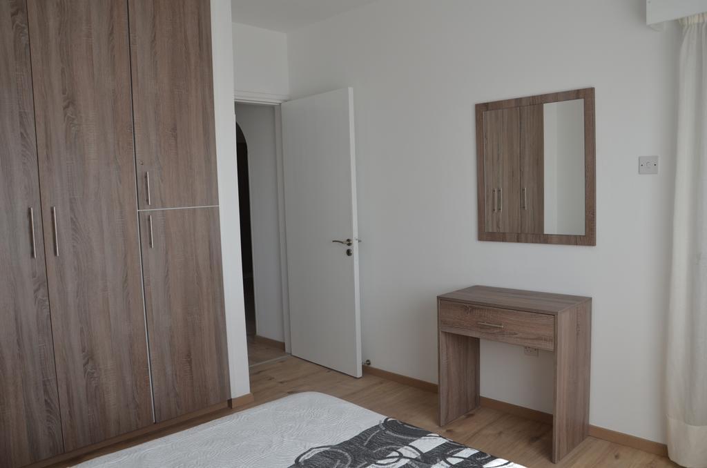 Surf & Sun Holiday Apartments Lemesós Eksteriør bilde