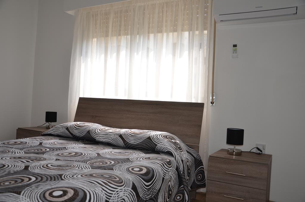 Surf & Sun Holiday Apartments Lemesós Eksteriør bilde