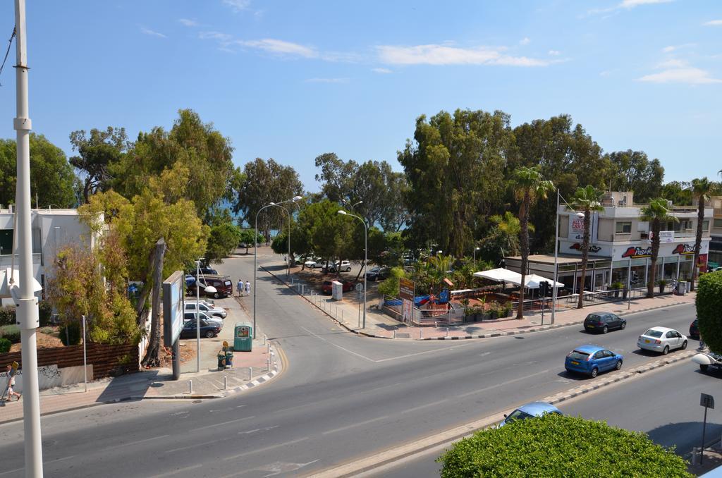 Surf & Sun Holiday Apartments Lemesós Eksteriør bilde